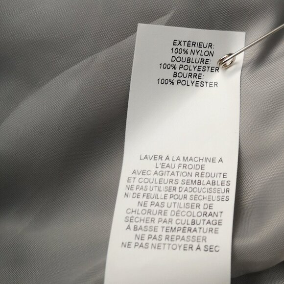 Joe Fresh Ladies Size Large Grey with White Accents Full Zip Puffy Vest - Picture 6 of 9